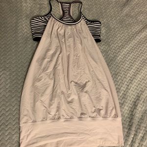 Lululemon tank top with attached bra